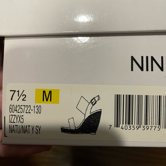 Nine West wedges - Picture 4 of 4